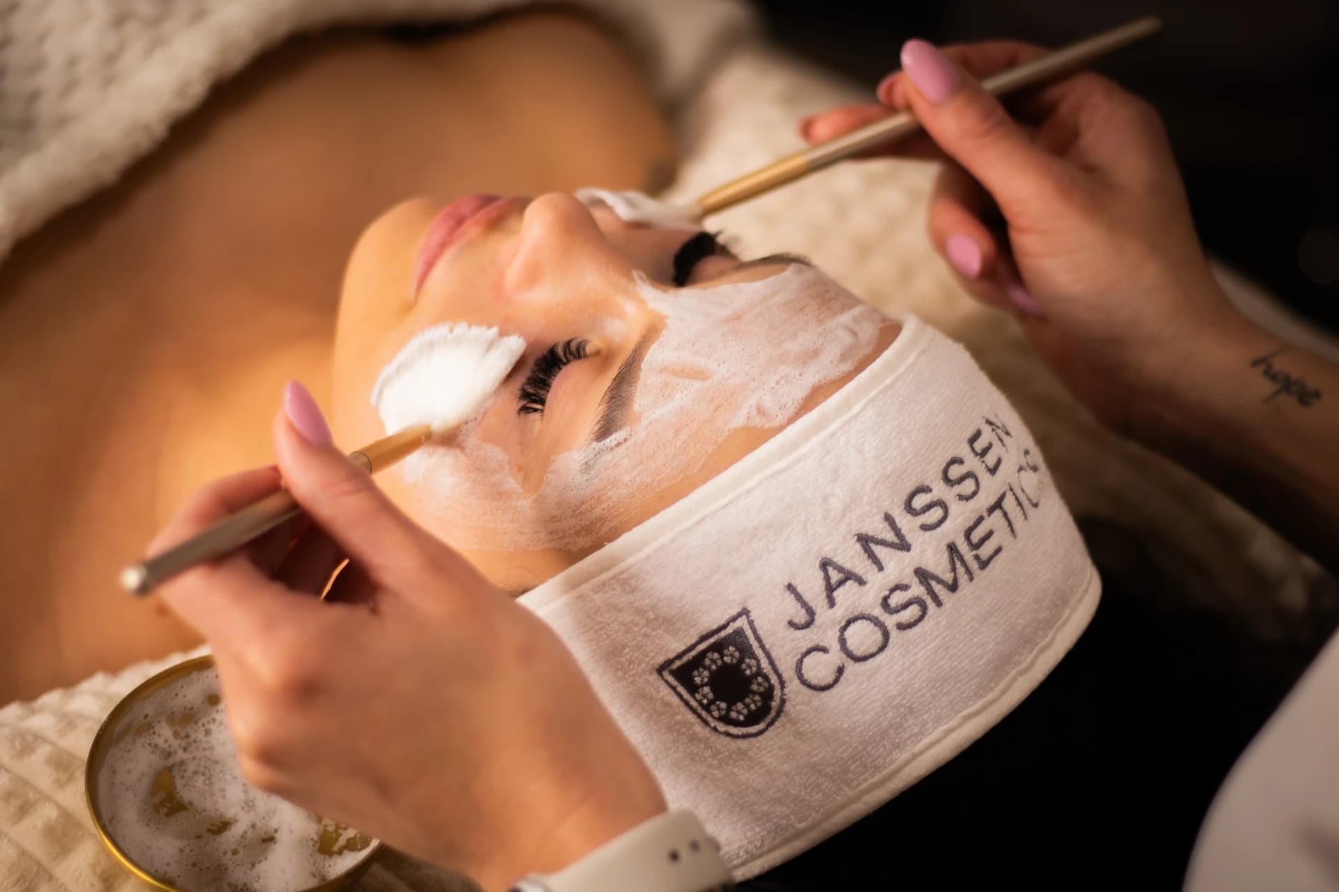 Ošetření pleti — Twins Beauty Salon